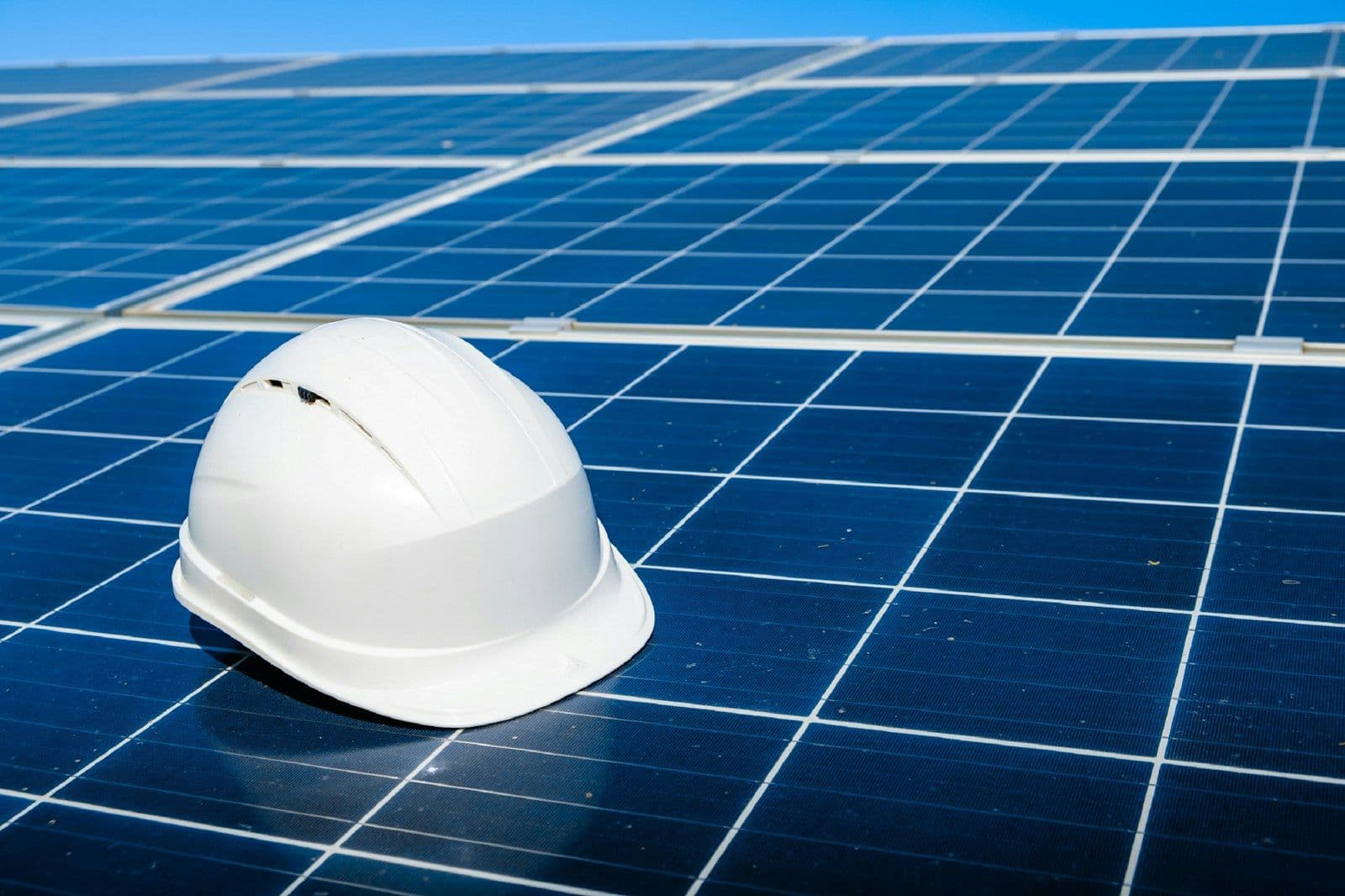 Lazio Energia Solare per Imprese — fondo perduto | Reasoluzioni